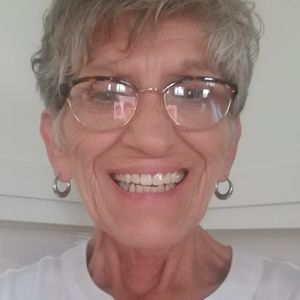 Meet your Posher, Dixie